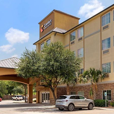Comfort Inn & Suites Near Six Flags & Medical Center San Antonio Luaran gambar