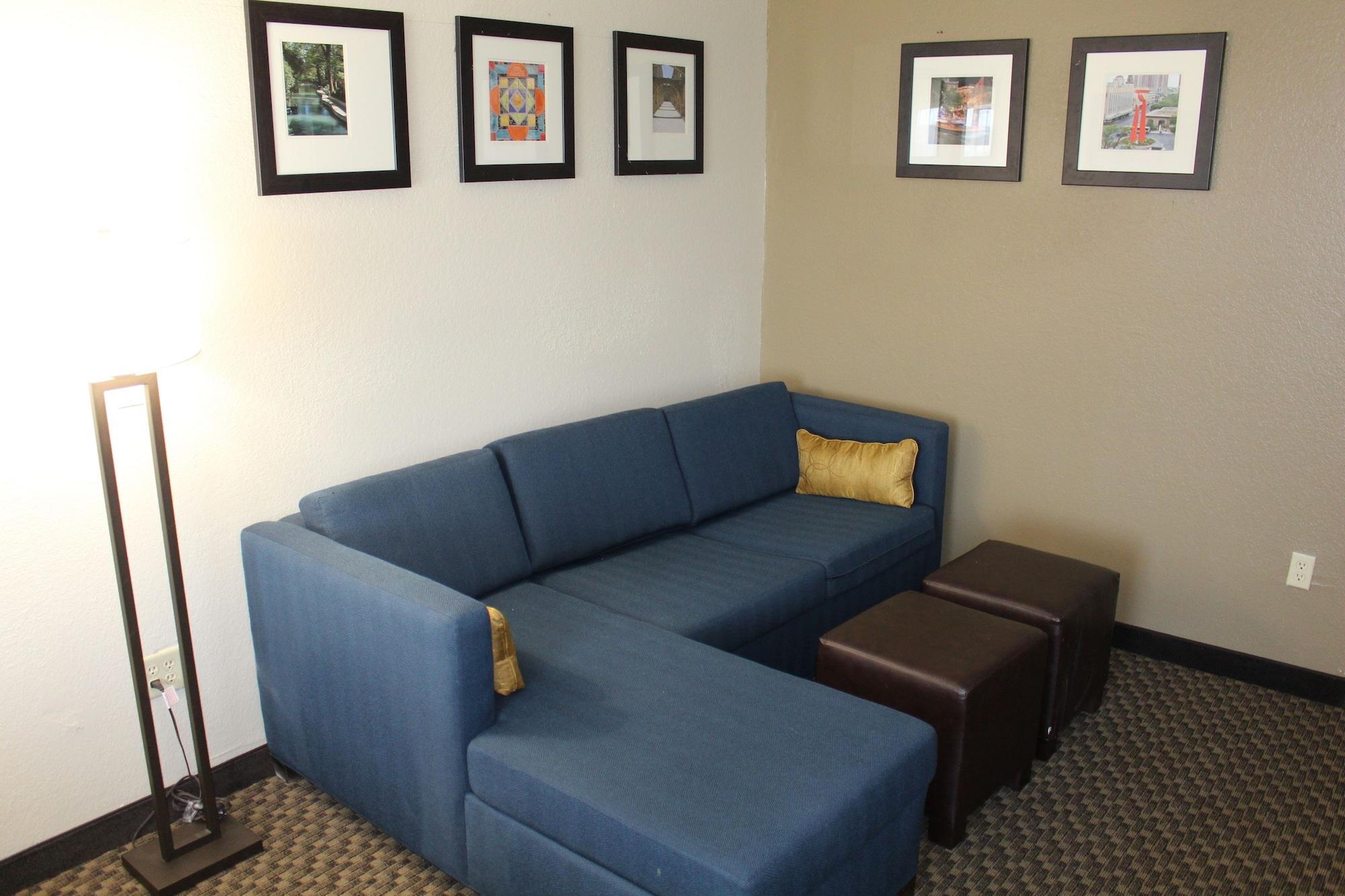 Comfort Inn & Suites Near Six Flags & Medical Center San Antonio Luaran gambar